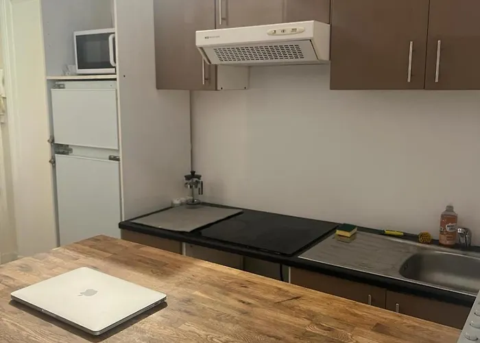 Apartmán Bel Avec Mezzanine En Plein Centre De