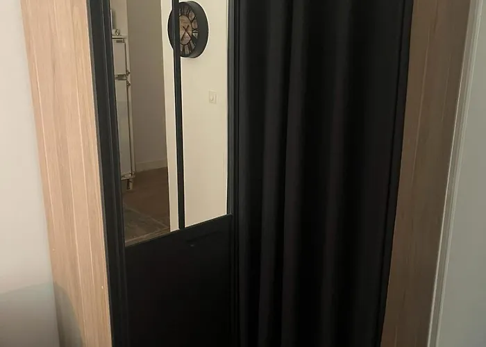 Bel Avec Mezzanine En Plein Centre De Apartmán *